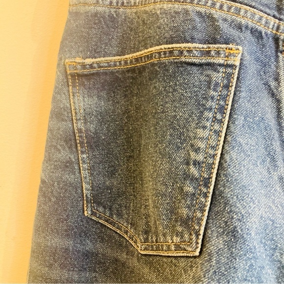 ZARA Sz 4 Mid Wash Boyfriend Style Light Wiskering High Rise Jeans - Picture 9 of 11